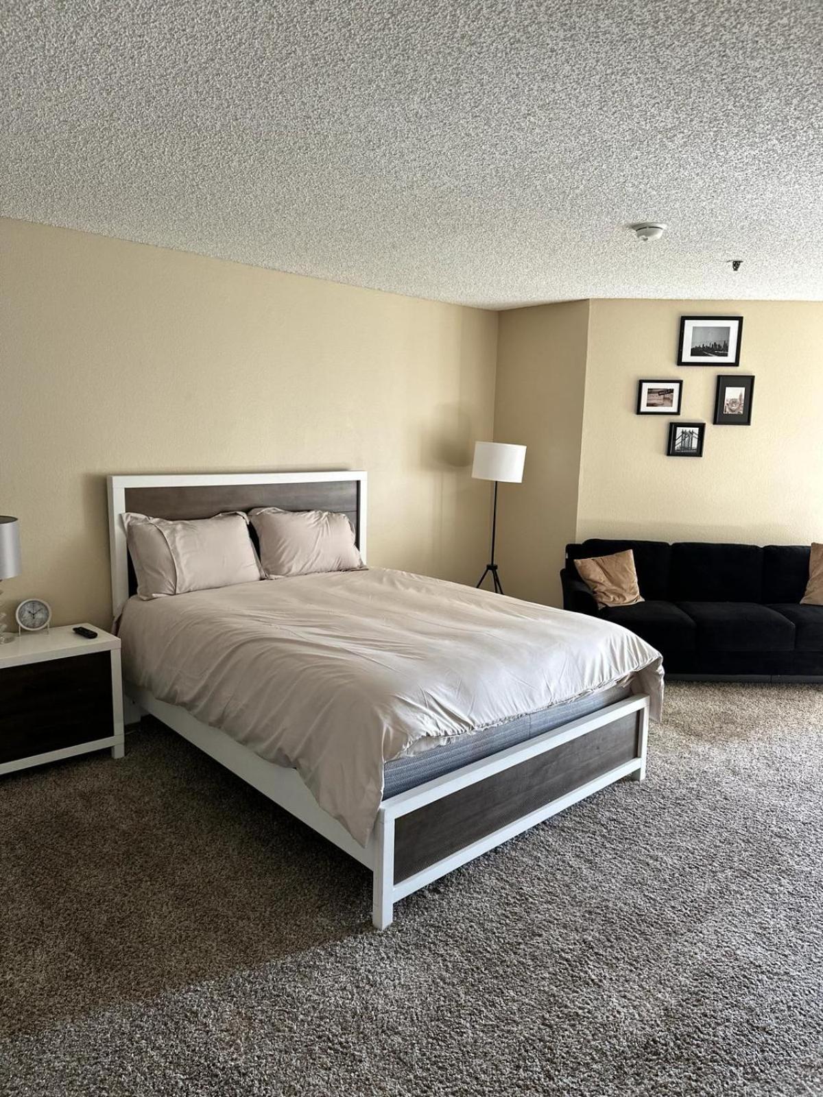 Apartamento Hollywood Two Bedroom & Free Two Parking Spots